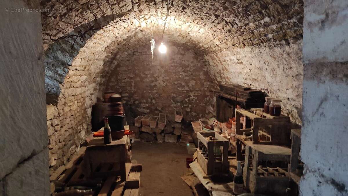 Maison à MONTIERS-SUR-SAULX