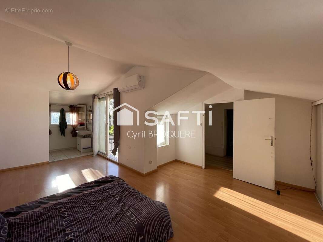 Photo 6 - Maison à ESCATALENS