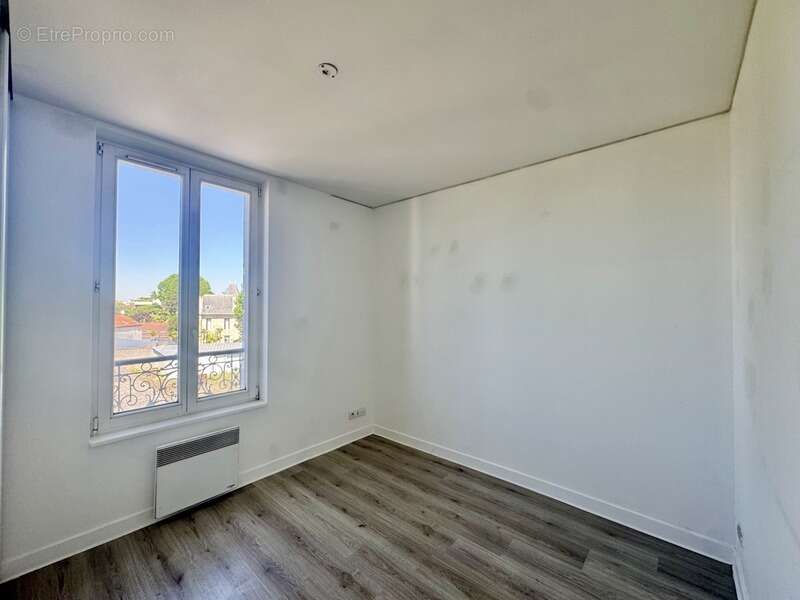 Appartement à LE RAINCY