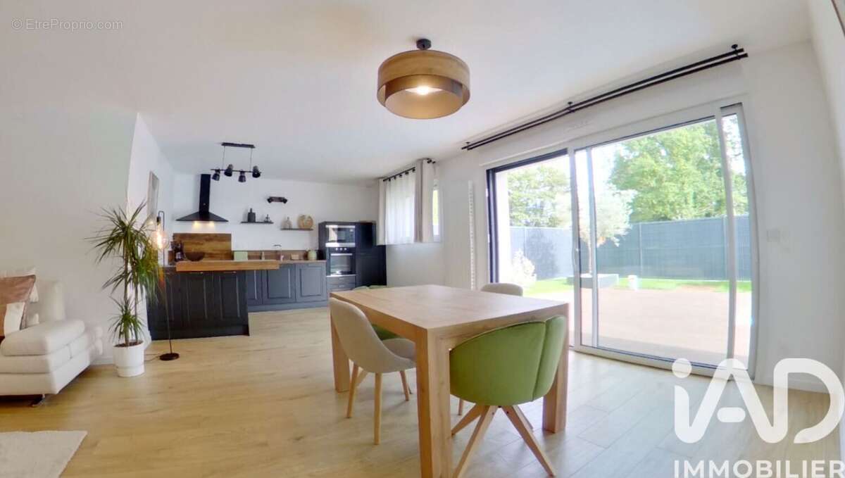 Photo 6 - Maison à MAYENNE