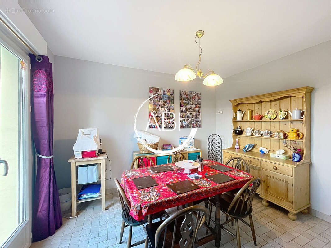 Maison à CHAMPSECRET