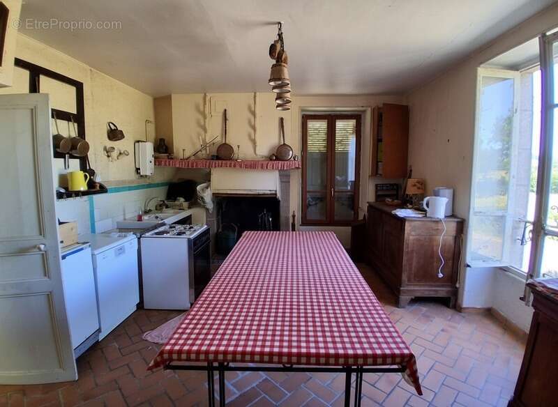 Maison de Caractère au Bord d'un Lac, 146m² - photo 5