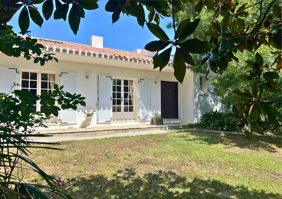 Maison à BEAUVOIR-SUR-MER