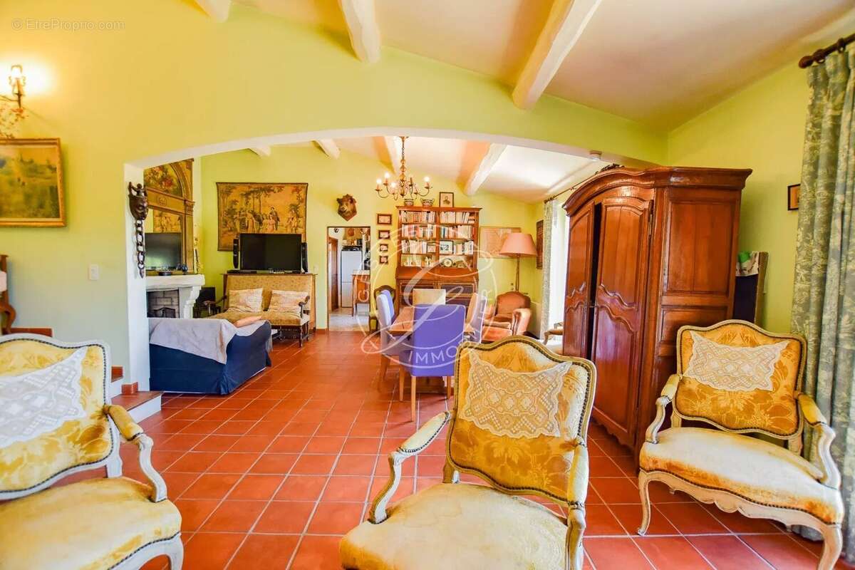 Maison à TOURTOUR