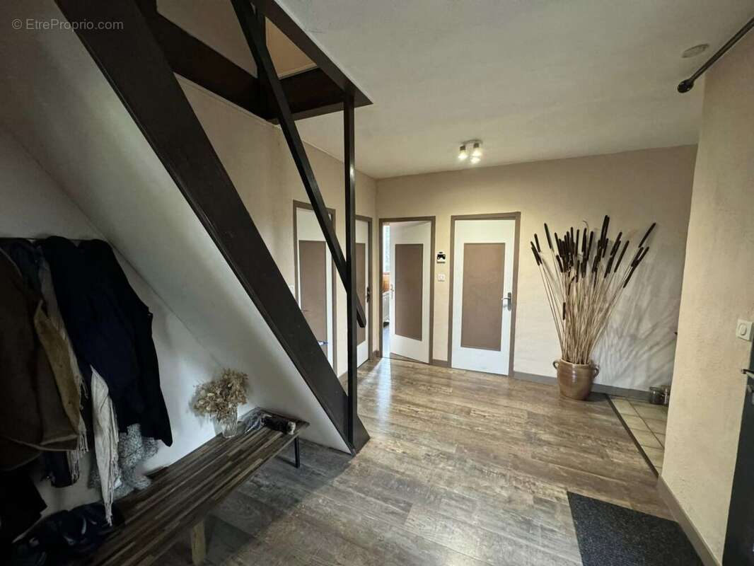 Maison à CHATEAUPONSAC