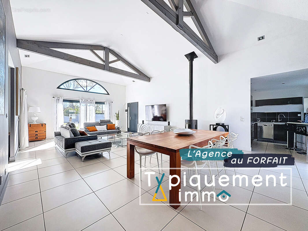 Maison à MONDONVILLE