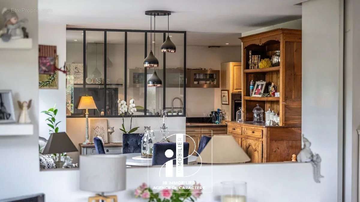 Maison à BOURRON-MARLOTTE