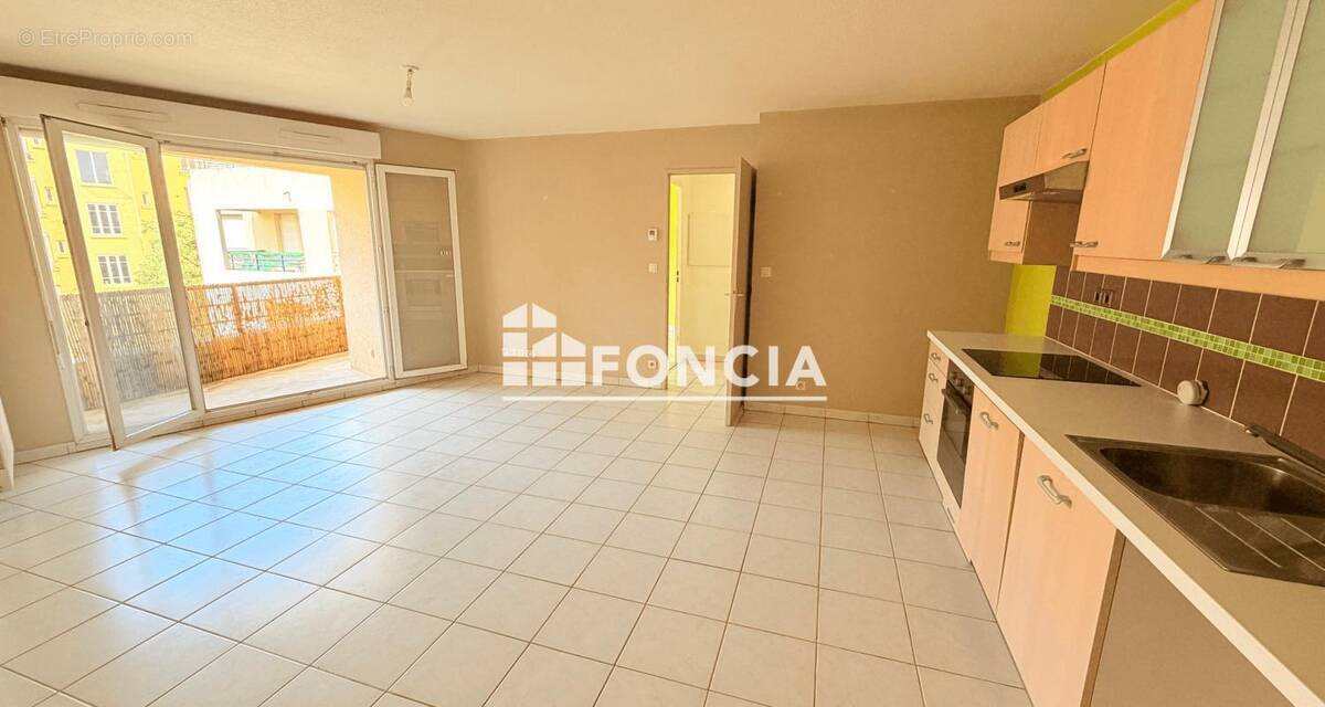 Appartement à LYON-3E