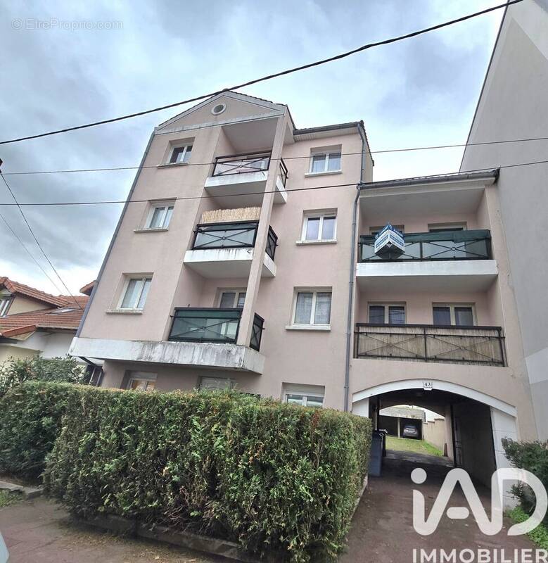 Photo 1 - Appartement à TREMBLAY-EN-FRANCE