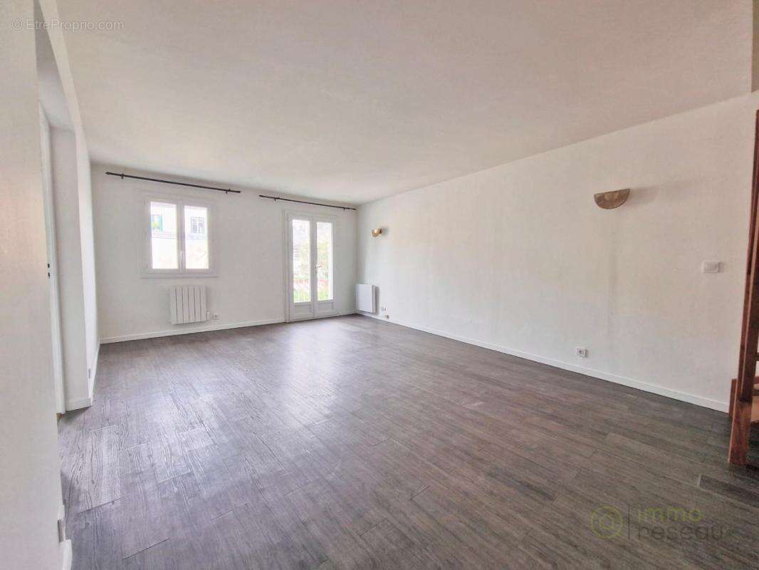 Appartement à TOURNAN-EN-BRIE