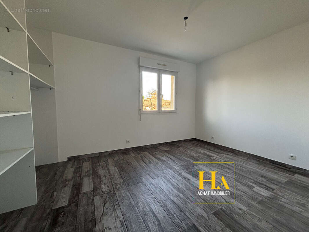 Maison à BOURG-DE-PEAGE