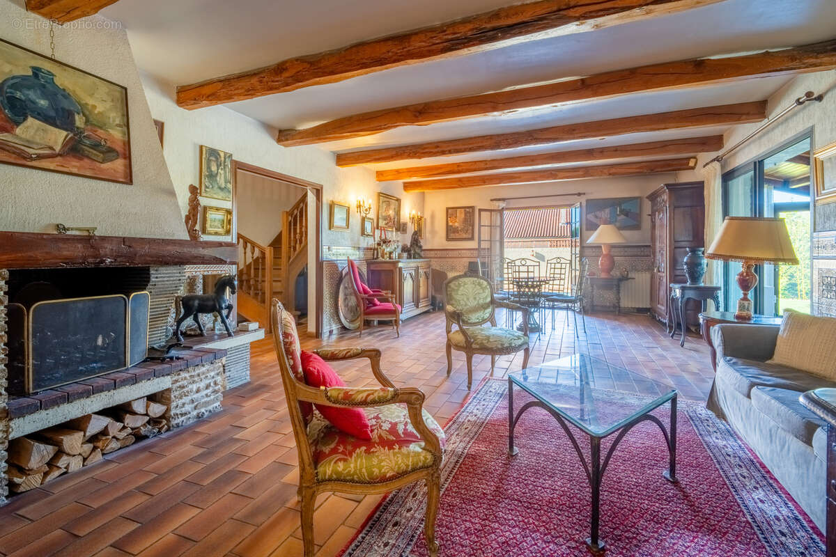 Maison à SIX-FOURS-LES-PLAGES