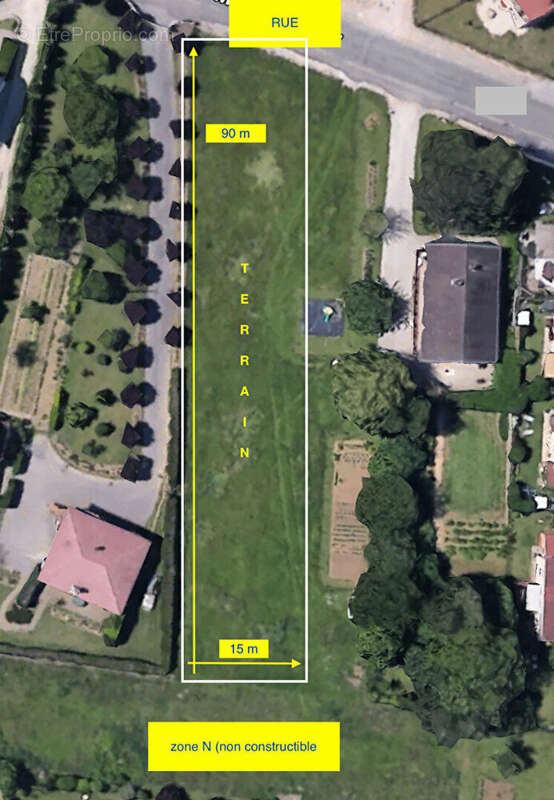 Terrain à AUXON-DESSUS
