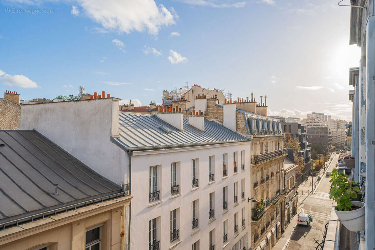 Appartement à PARIS-15E