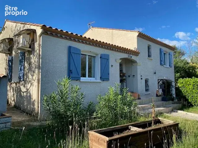 Villa traditionnelle type 4 sur 895m2 de jardin avec piscine et grand garage - vue degagee - photo 3