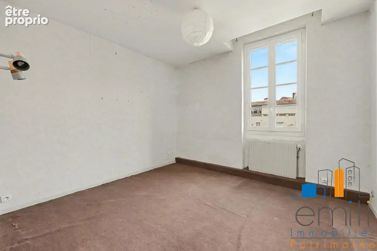 T4 de 93 m² Carrez + 12 m² de loggia vitrée – Carmes / Esquirol - Rue des Couteliers - photo 12