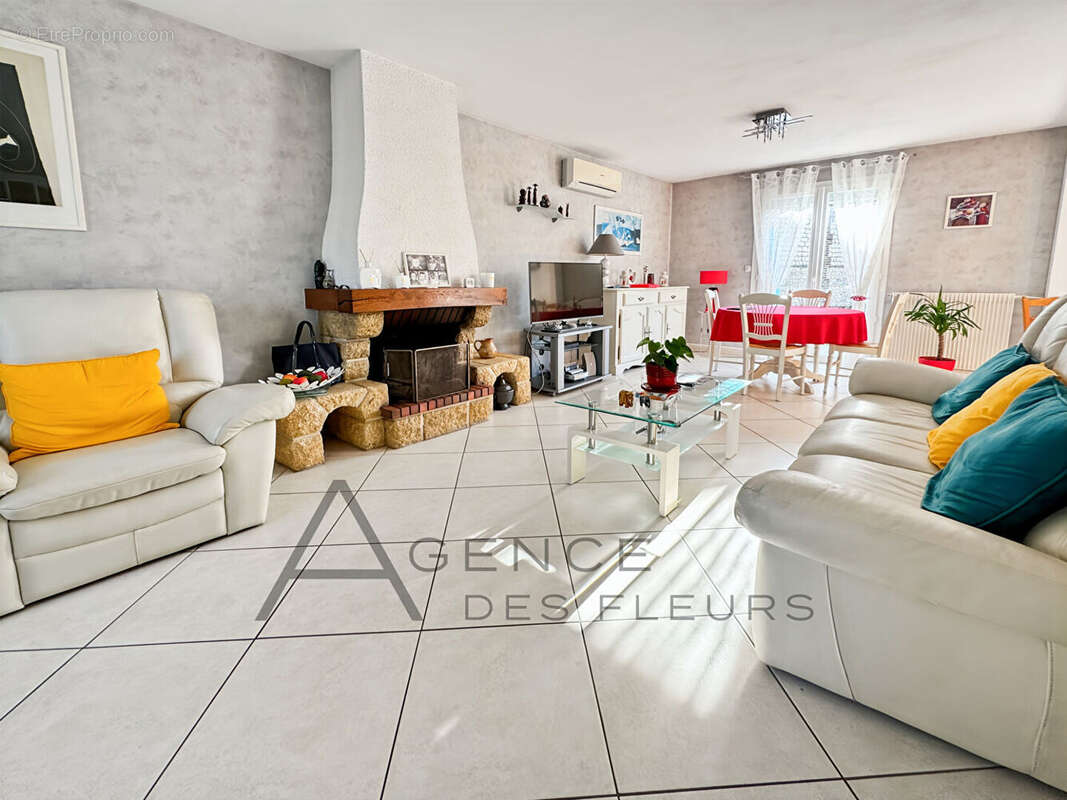 Maison à SAINT-PIERRE-LES-ELBEUF