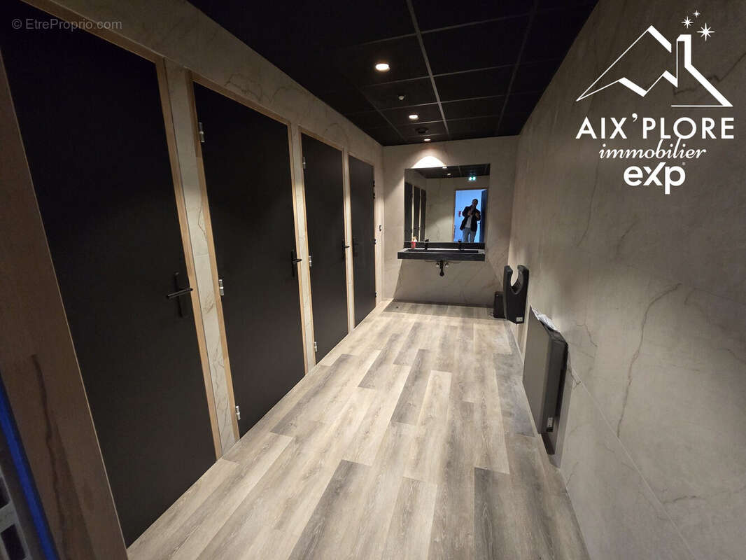 Commerce 125 m² à Epagny  - photo 6