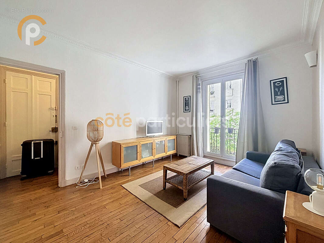 Appartement T1 27m² rénové vendu meublé ? Immeuble Art Déco ? Place Monge Paris 5e - photo 2
