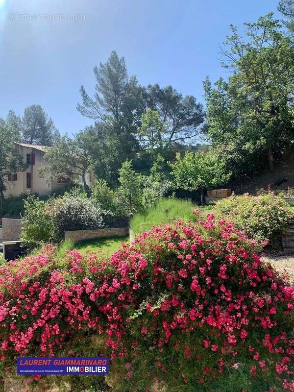 Maison à SAINT-MARC-JAUMEGARDE