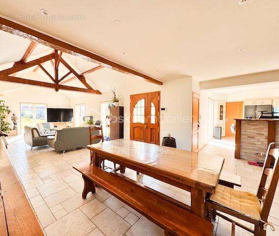 Maison à TOURNAN-EN-BRIE