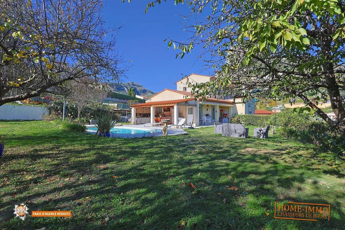 Maison à SAINT-JEANNET