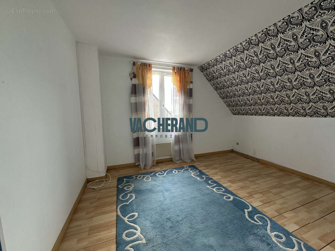 Maison à BOIS-GRENIER