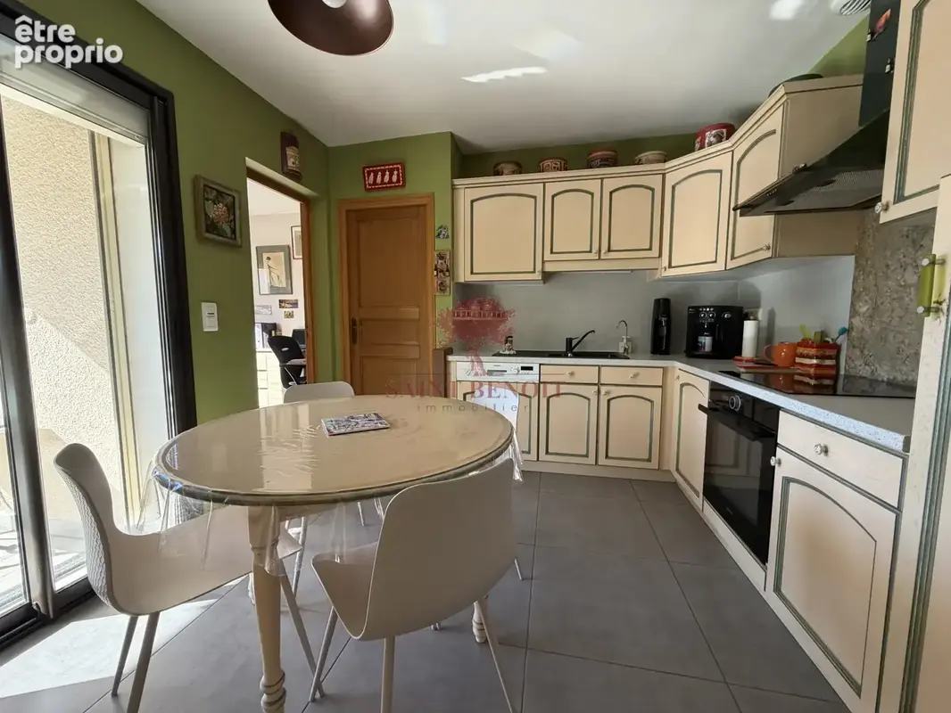 Le pouget - a vendre villa de type t4 avec une piscine - photo 10