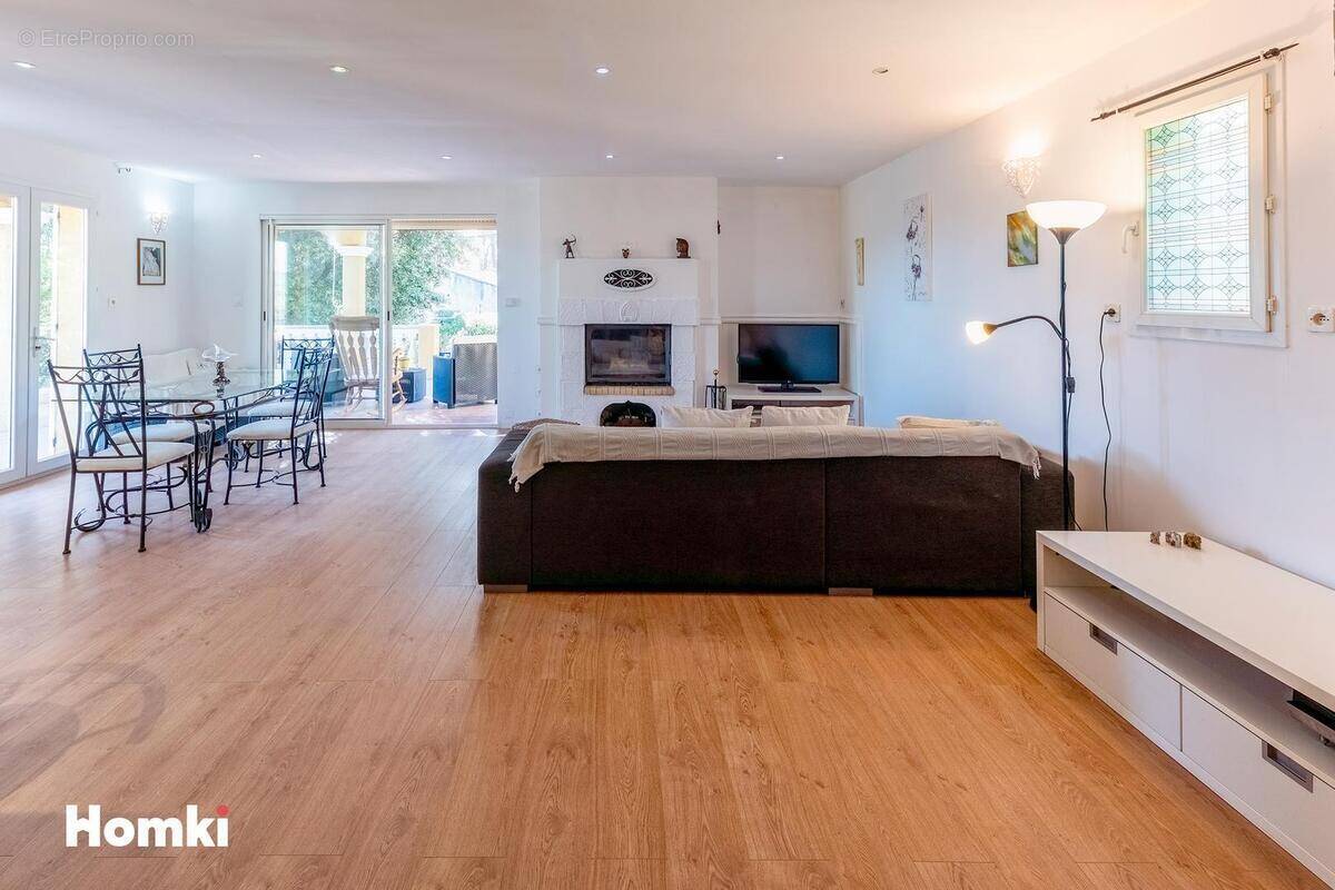 Maison à MONTFORT-SUR-ARGENS