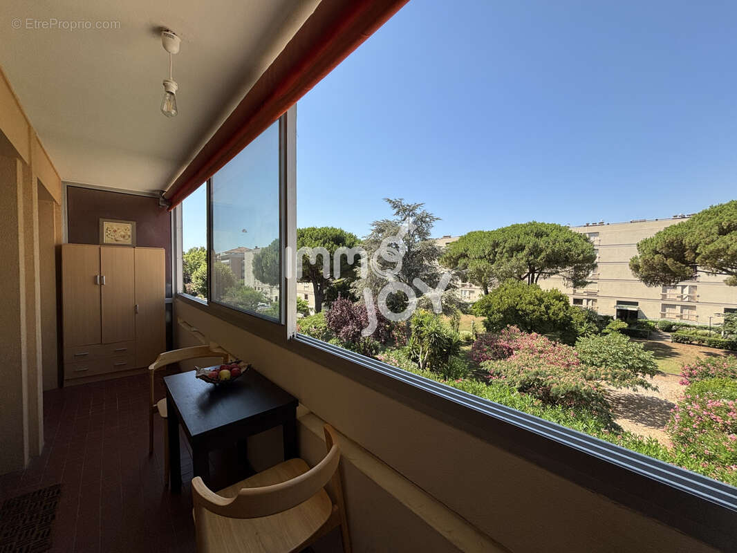 Appartement 5 pièces de 105 m2 à 2 minutes à pied de la mer et du port de Fréjus - photo 8