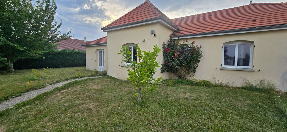 Maison 114m² à les bordes-aumont - photo 2