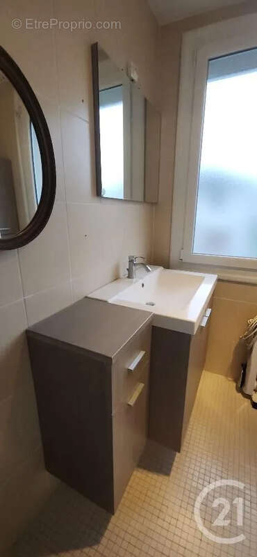 Maison 105 m² à Pleaux  - photo 9