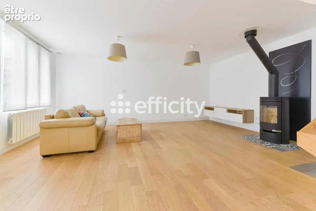 Maison 8 pièces 208 m² à vendre à Port-Saint-Pere (44710) - photo 4
