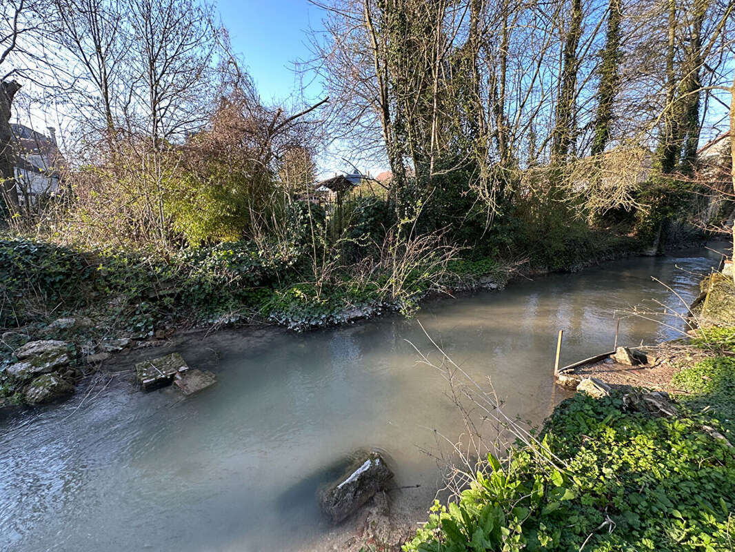 Maison à FERE-CHAMPENOISE
