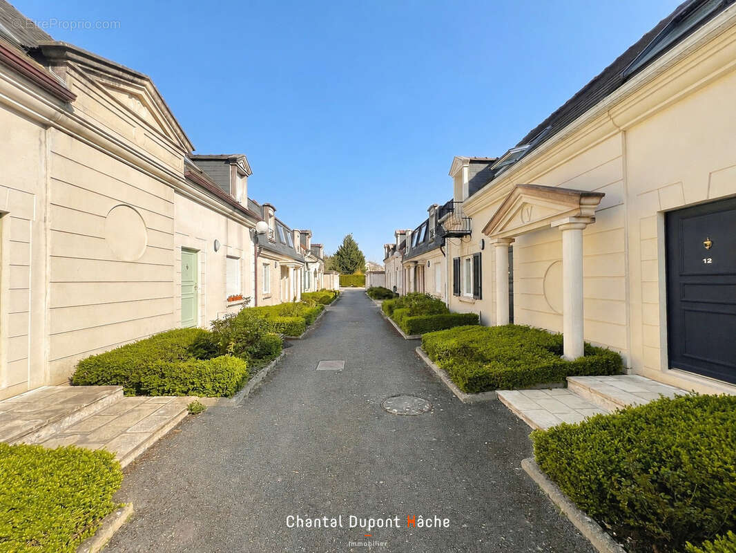 Maison à CHARTRES