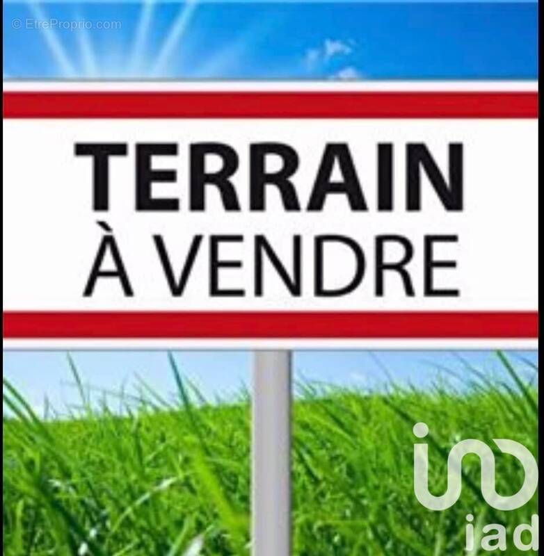 Photo 1 - Terrain à BOISSY-LE-CHATEL