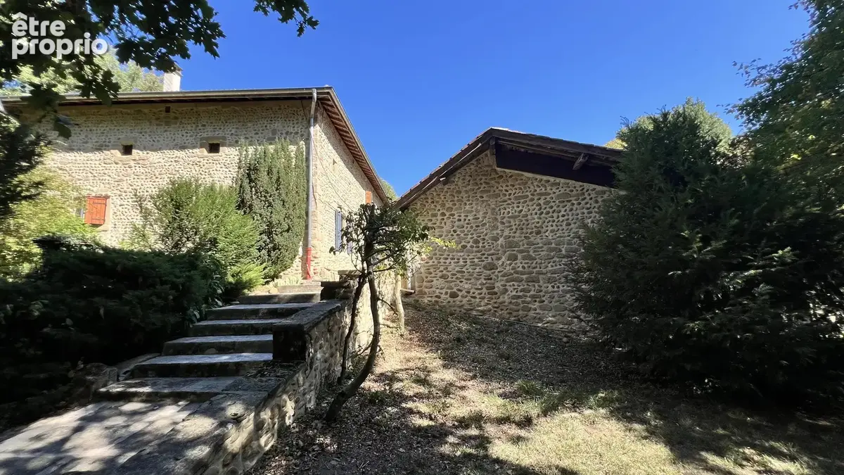 Campagne 200 m² grand terrain 8500 m² - photo 35