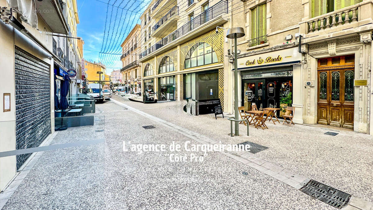 Commerce à HYERES