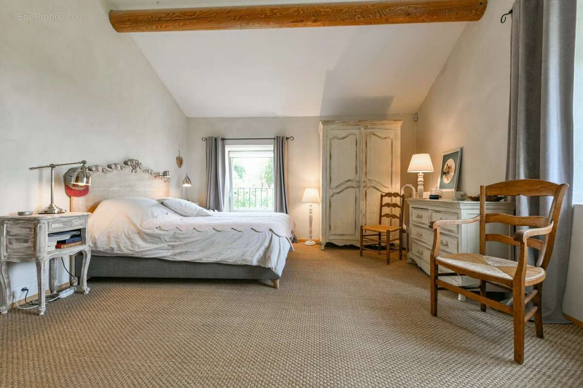 Maison à UZES