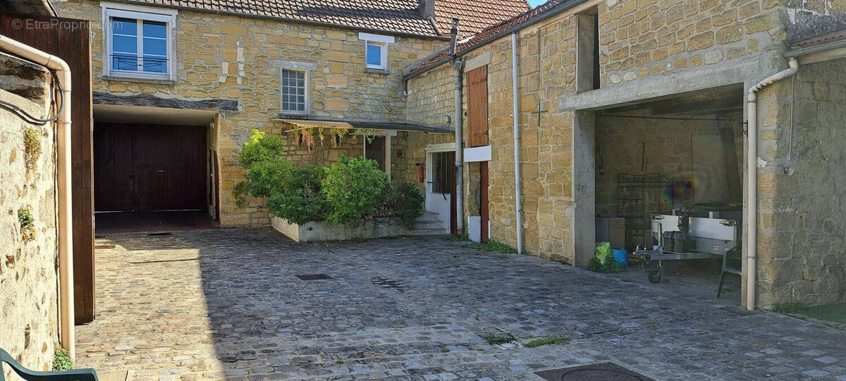 Maison à CERGY