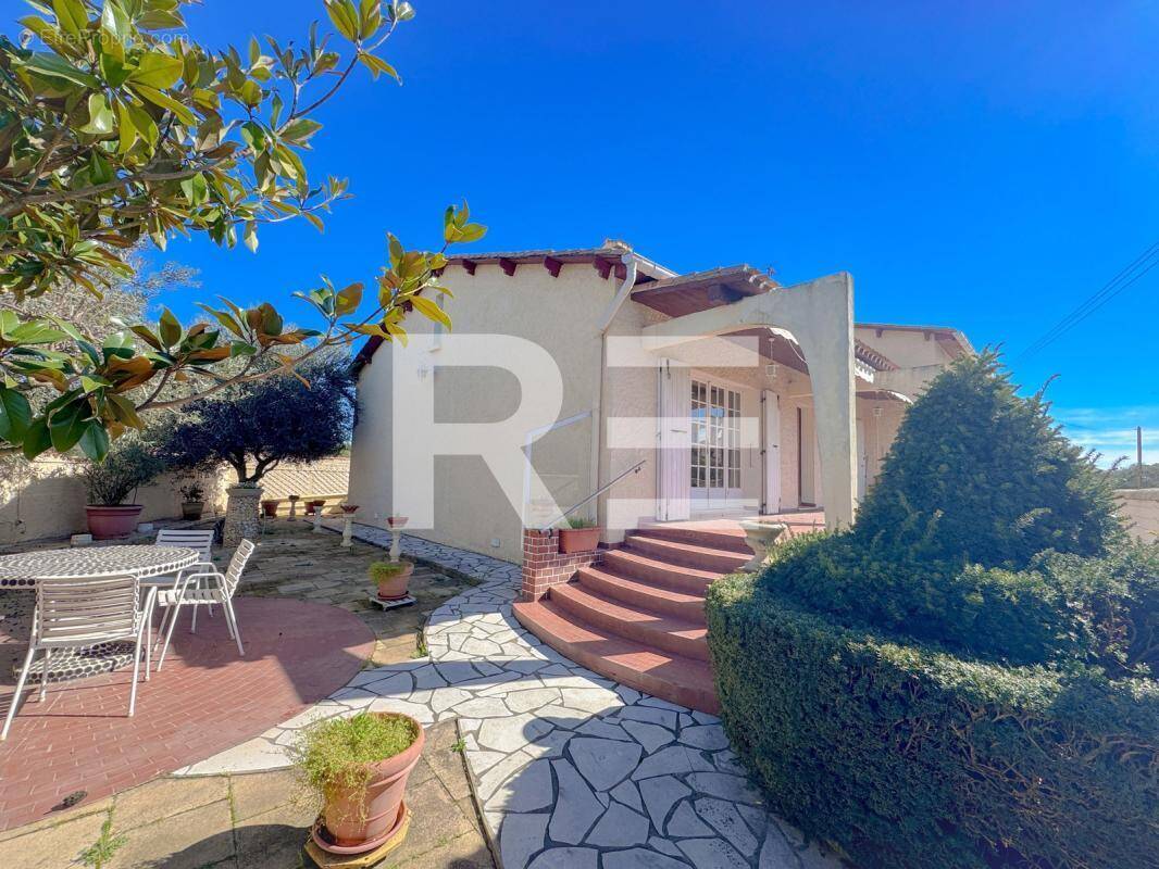 Maison à SAINT-GILLES