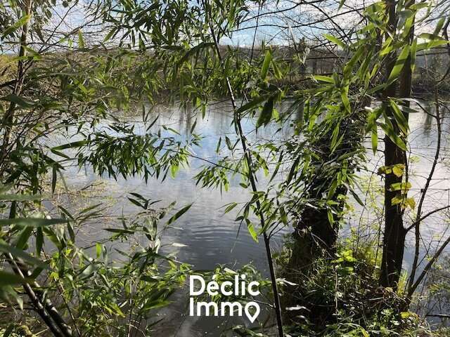 Maison à LA CHAPELLE-MOULIERE