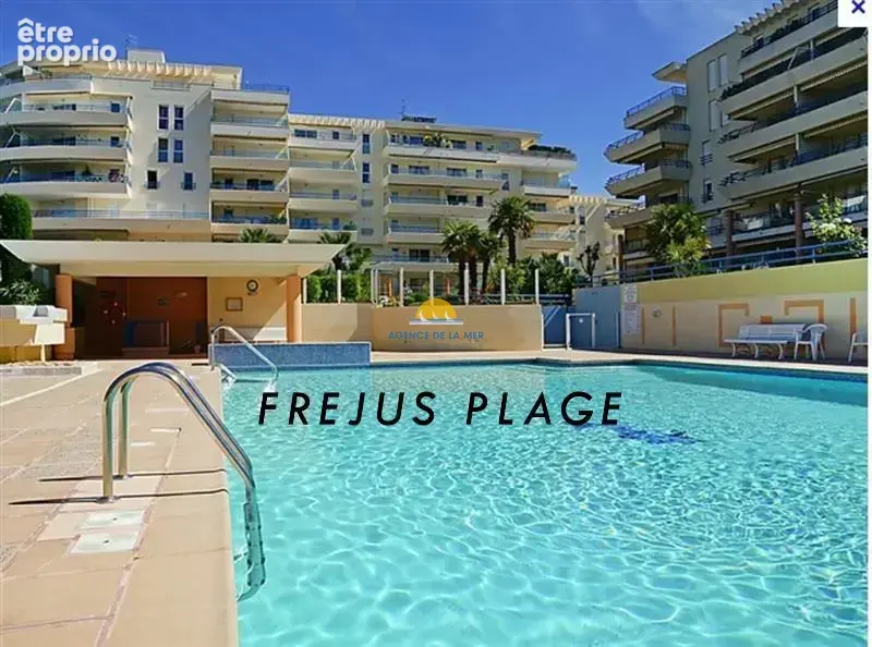 Appartement à FREJUS