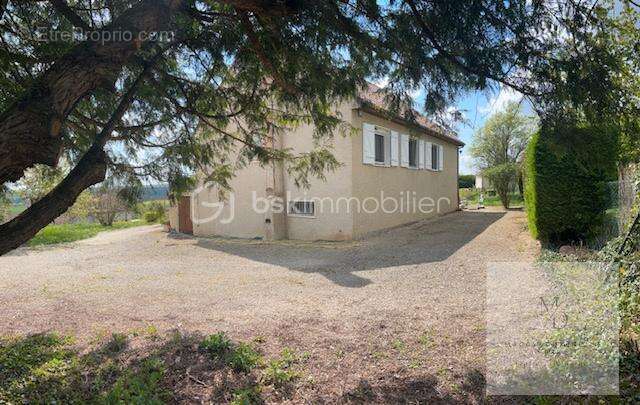 Maison à BOURBERAIN