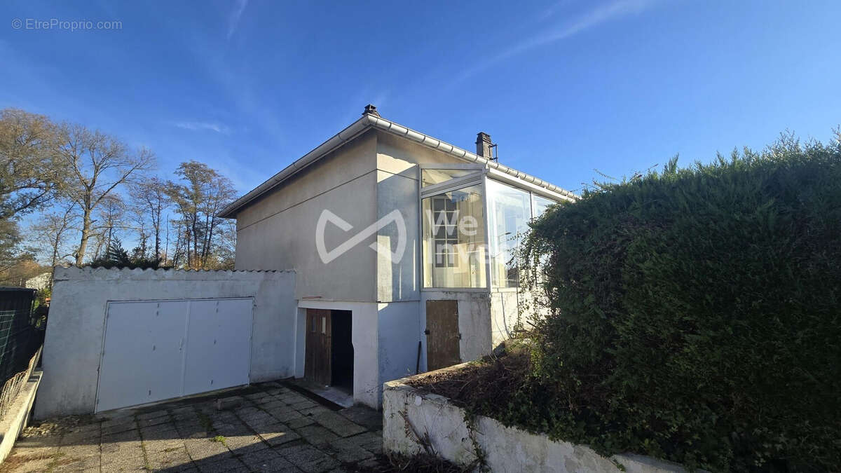 Maison à DOUZY