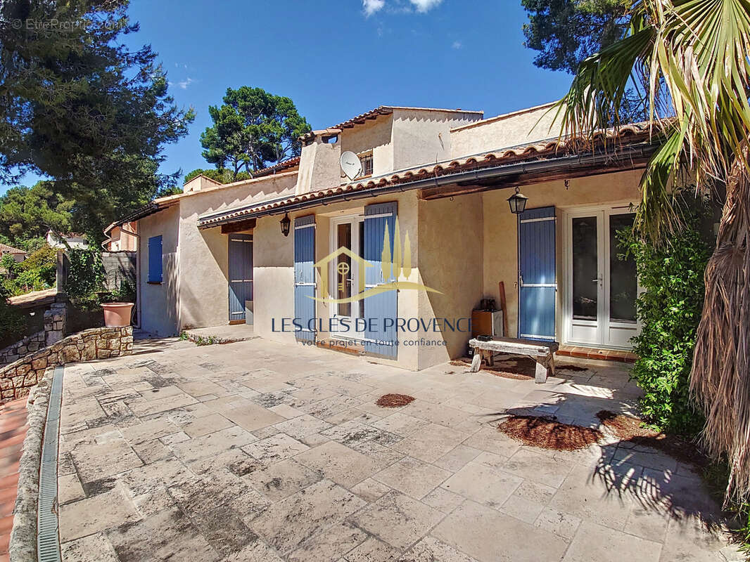 Maison à ROGNAC