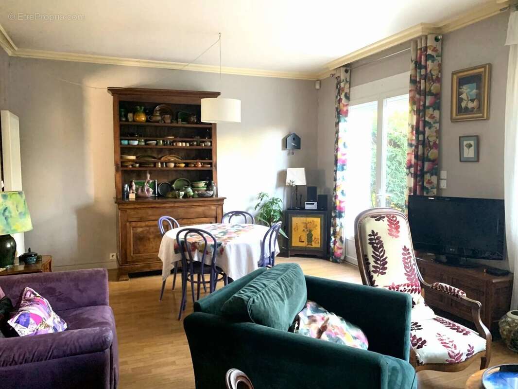 Maison à ROMANS-SUR-ISERE