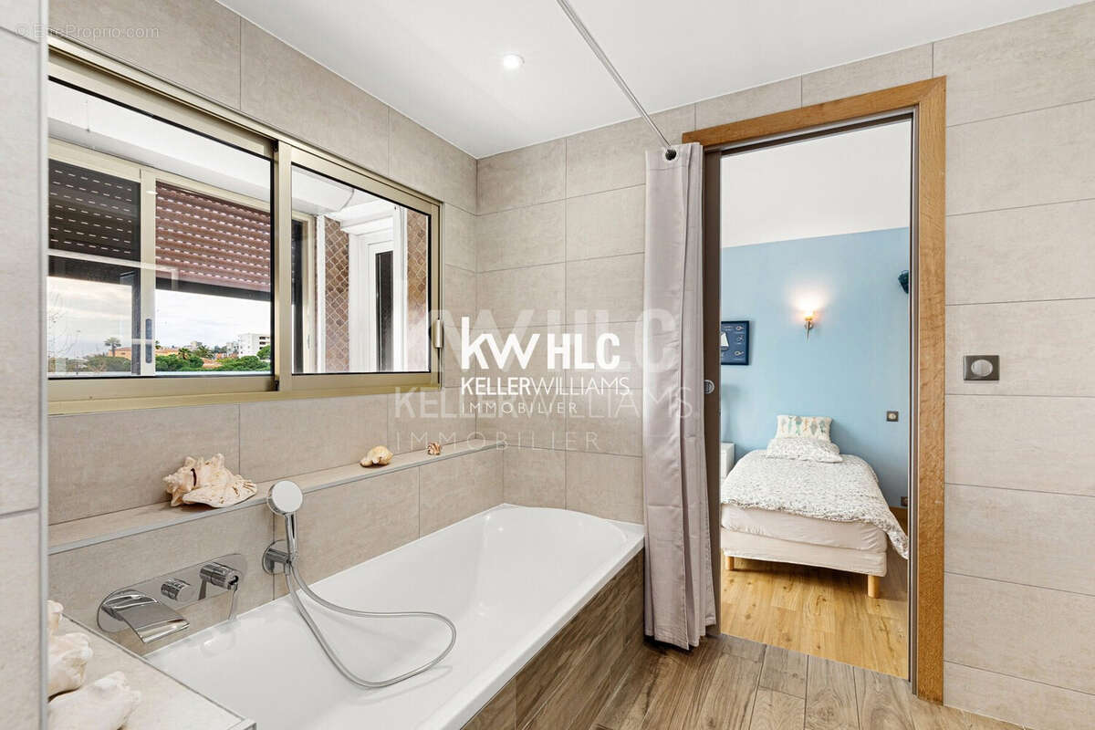 Appartement 89 m² à Antibes  - photo 6