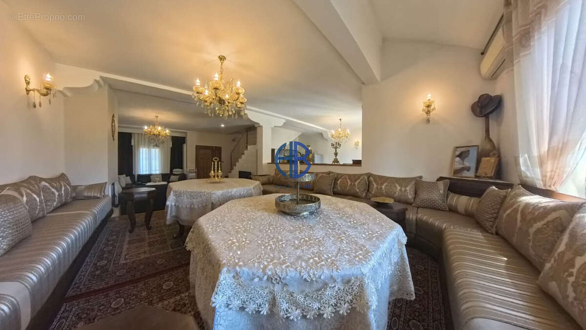 Maison à NOISY-LE-SEC