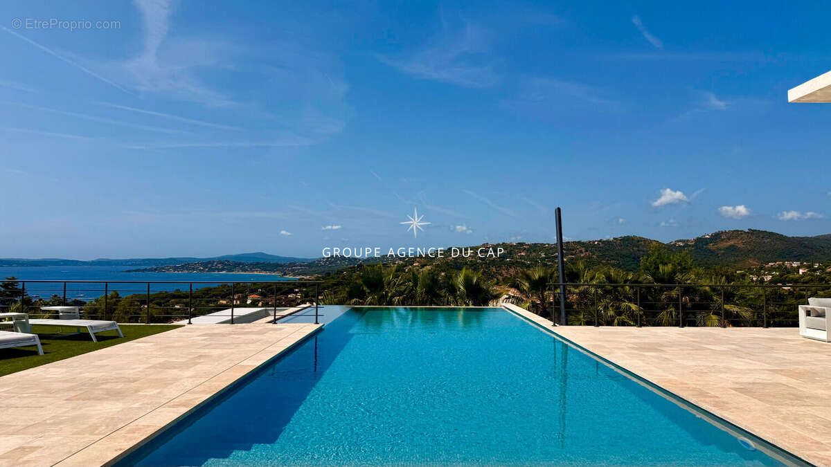 Les issambres villa luxueuse vue mer panoramique 7 chambres avec garage 4  voitures piscine intérieure et extérieure - photo 4